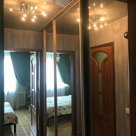 Апартаменты Ботанический Сад Kiev Exterior foto